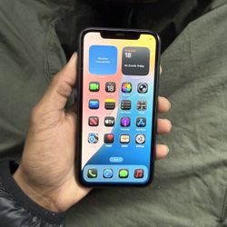 iPhone 11 64GB Black Unlocked