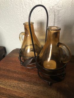 Double bottle shaped candleholder with metal base