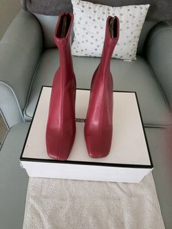 Steve Madden Boots Size 8