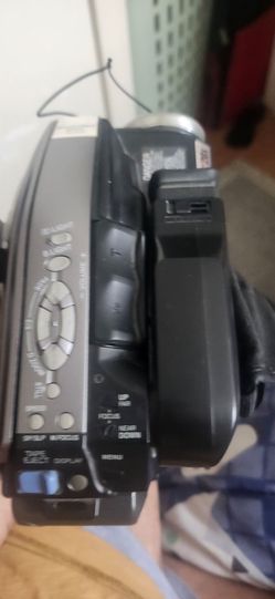 Panasonic camcorder Work I have extra blank tapes and also insert for vhs battery charger