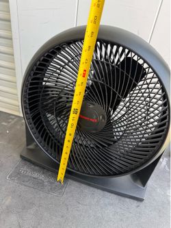 Honeywell 3 Speed/3 Blade Black 18 inch(s) Turbo Floor Fan 18"