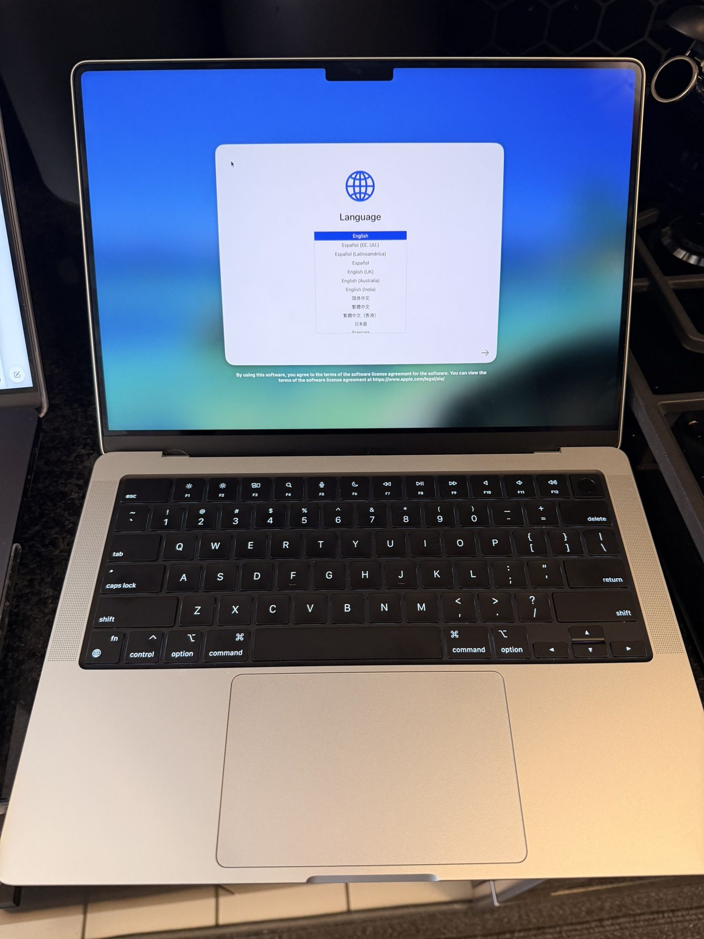 2024 MACBOOK PRO 14INCH 1TB SILVER