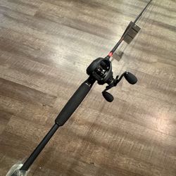 Daiwa Sho ….  Baitcaster Fishing Combo New 