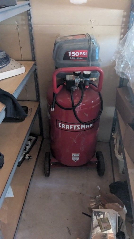 Craftsman 150 psi 33 gallon Air Compressor