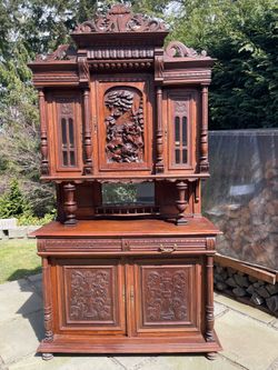 Antique Victorian Renaissance Revival Sideboard / Buffet – Ornate Carved European Style