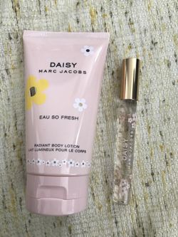 Marc Jacob perfume and lotion