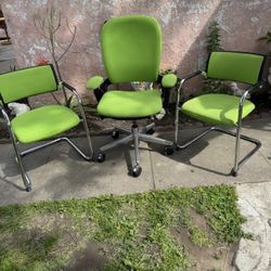 Steelcase Leap V1 Bundle Office Chairs 