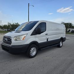 2017 Ford Transit