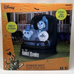 Gemmy Disney The Haunted Mansion Hitchhiking Ghosts Inflatable 6 Foot Halloween