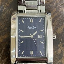 New In Wrap Kenneth Cole New York Three-Hand Alloy Bracelet Men's watch #10026928