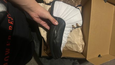 jordan 12 taxis