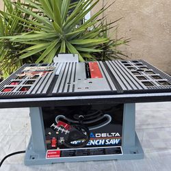 Delta 10-inch Bench Saw