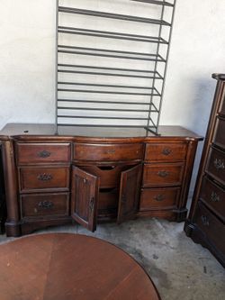 Dressers Tables 