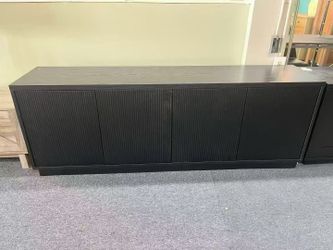 Black Tv stand，$220