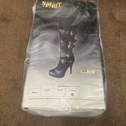 Halloween Buckle Strap Boot With 4 1/2 Inch Heel Size Large