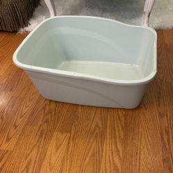 Large Seafoam Litter Box