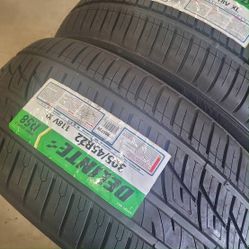 305/45/22 Brand New Set Of Tires 