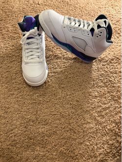 Jordan Retro 5 Grade School Size 4