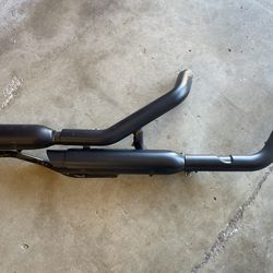Haley Davidson Scream Eagel Exhaust For Dyna Street Bob
