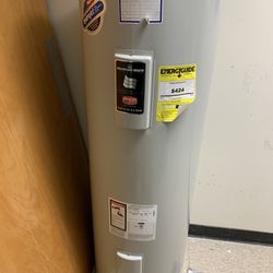 New Water Heater Bradford White Electic 40 Gal