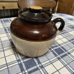 Vintage Roseville Stoneware Bean Pot 
