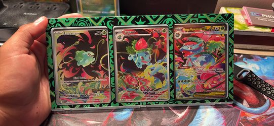 Bulbasaur mega evolution set with stand