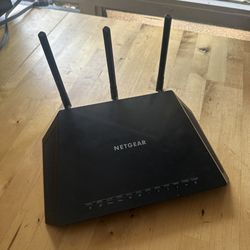 Nighthawk Router