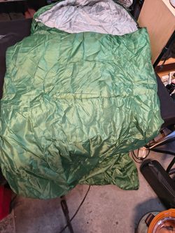 Wind Tour Green Extra Long Sleeping Bag