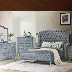 Brand  New Queen Size Bedroom Set$1299.financing Available No Credit Needed 