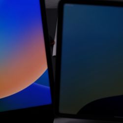 Apple iPad Pro 12.9 6th Gen M2 Chip 1TB a with Cellular + Magic Keyboard + Apple Pencil + Apple Watch Ultra 2 + AirPod Max Lighting