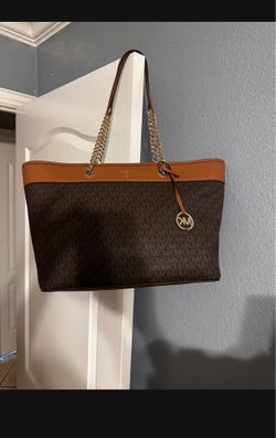 New Michael Kors purse