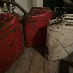 5 Gallon Gas Can 