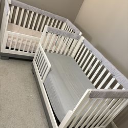 Toddler bed / crib