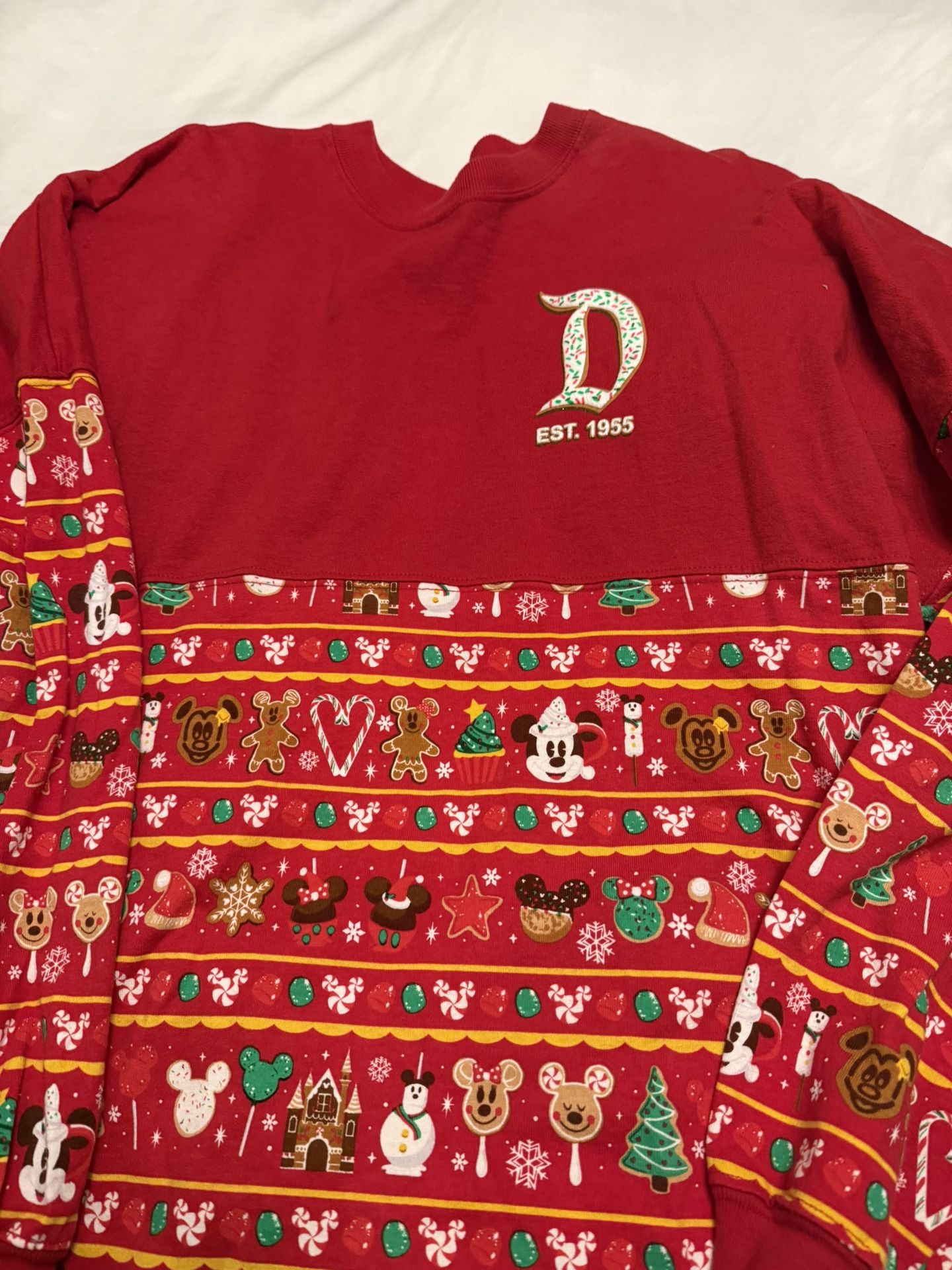 Disney Park Christmas Jersey Size Small 