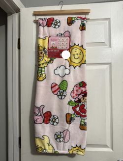 Strawberry Shortcake Easter Blanket 🍓