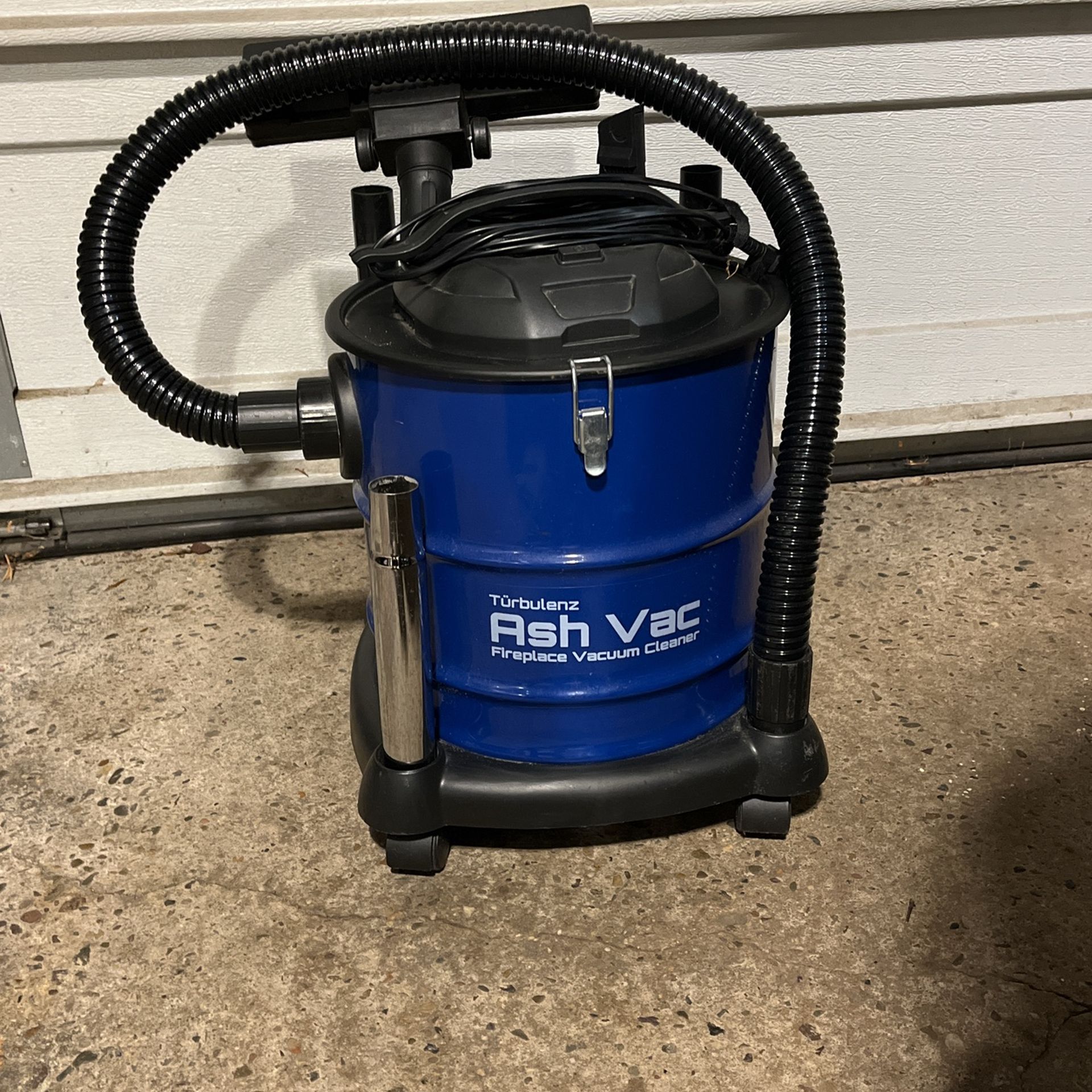 Vacuum -Fireplace Ash Vac