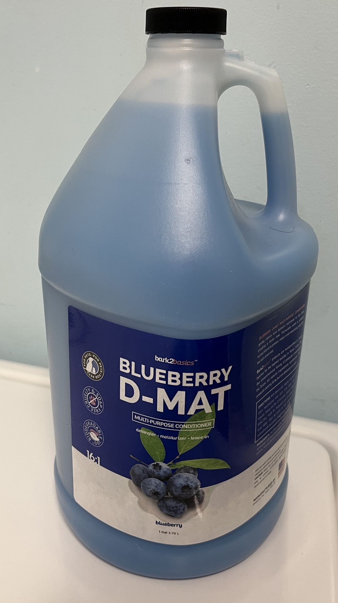 Bark 2 Basics Blueberry D-Mat Dog Conditioner