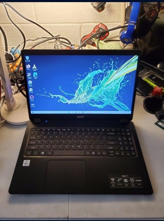 ACER ASPIRE 3 N19C1 LAPTOP i5-1035G1  1.19GHZ 256GB SSD 8GB 64BIT WIFI BLUETOOTH WEB CAM WINDOWS 10 HOME 15.6 INCHES CHARGER INCLUDED 