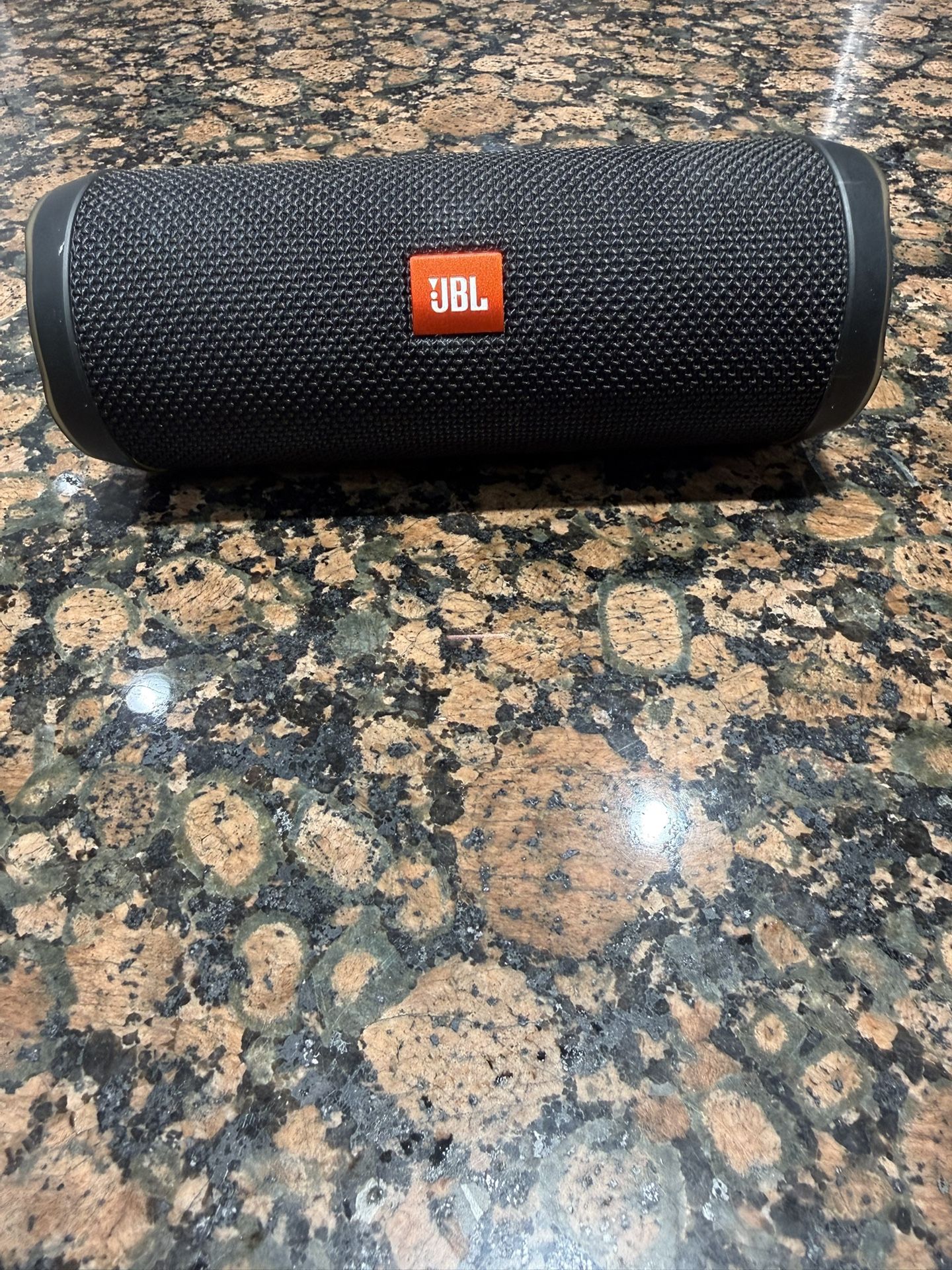 JBL Flip 4 Portable Bluetooth Speaker $35 Firm - Black - JBLFLIP4BK -comes with charging cord