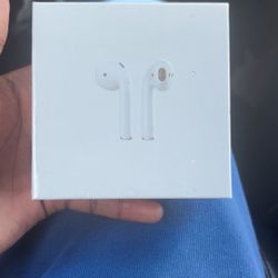 AirPod Gen 2 Sealed!!!
