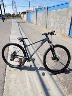 Ozark Trail Mountain Bike – $150 OBO 🔥