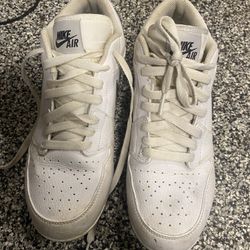 Air Jordan Nike Baseball Cleats Size 8.5