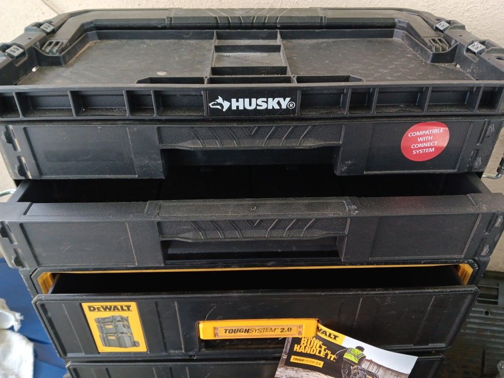 Tool Box Dewalt And Husky