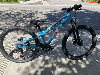 GT Kids Stomper Pro 24 Bike for Sale in Oxnard CA OfferUp