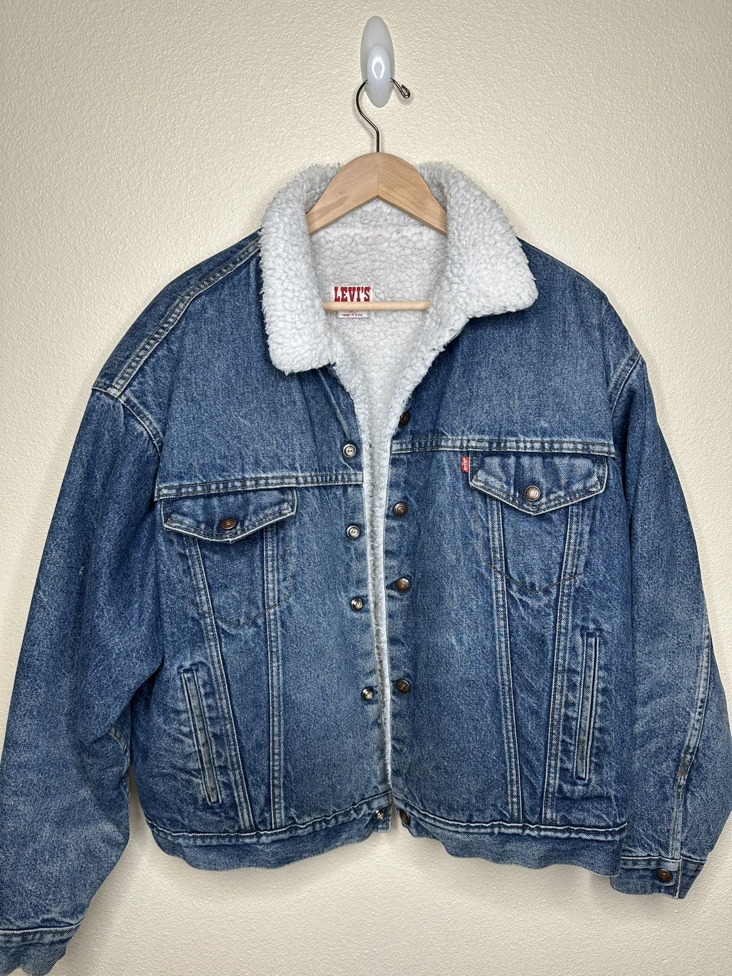 Vintage Levi’s Sherpa Lined Denim Jacket