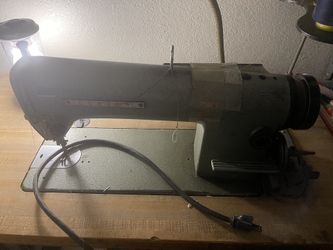 Consew Model 105 Sewing Machine