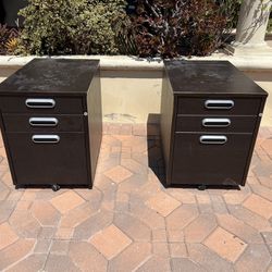 FREE! Two Nightstands/ File cabinets