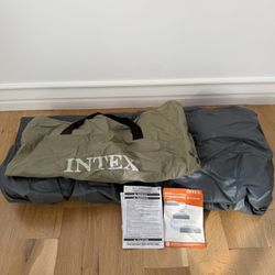 Air Mattress (queen Size) 