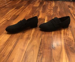 Women’s Faux Suede Loafers Size 9