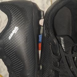 Boy's 6y Soccer Shoes